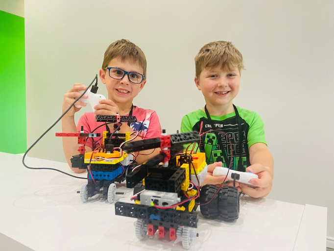 Battle Robots Camp @ LCA LIVERMORE (5 days) (2025-08-04 - 2025-08-08)